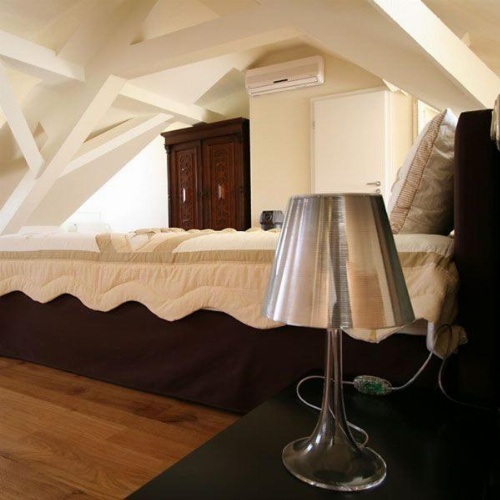 HIP Hotel image 15